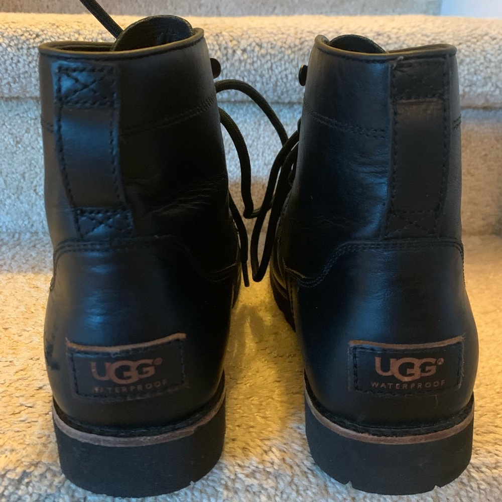 Ugg snow boots